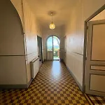 Les Grillons Presqu'ile De Giens Vue Hyeres